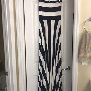 Elan strapless black and white maxi dress.